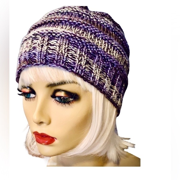 DOLCENNA Design Purple Metallic Ribbed Knit Beanie Hat Winter OS NWT Handmade - Picture 2 of 4